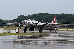 B-17_Arrival_11.jpg