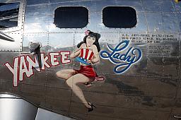 B-17_Walkaround_01.jpg