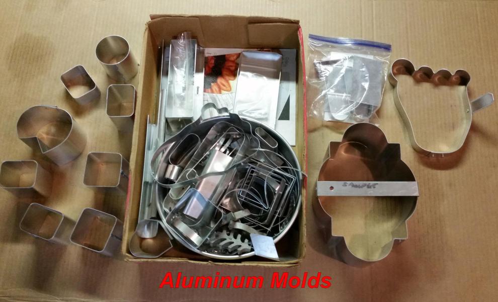 Box_AluminumMolds.jpg