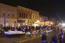 Parade11-30-13_06.jpg