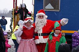 SantaTrain13_15.jpg