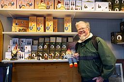075-BrunigPassFleaMkt_05.jpg 075-BrunigPassFleaMkt_05.jpg